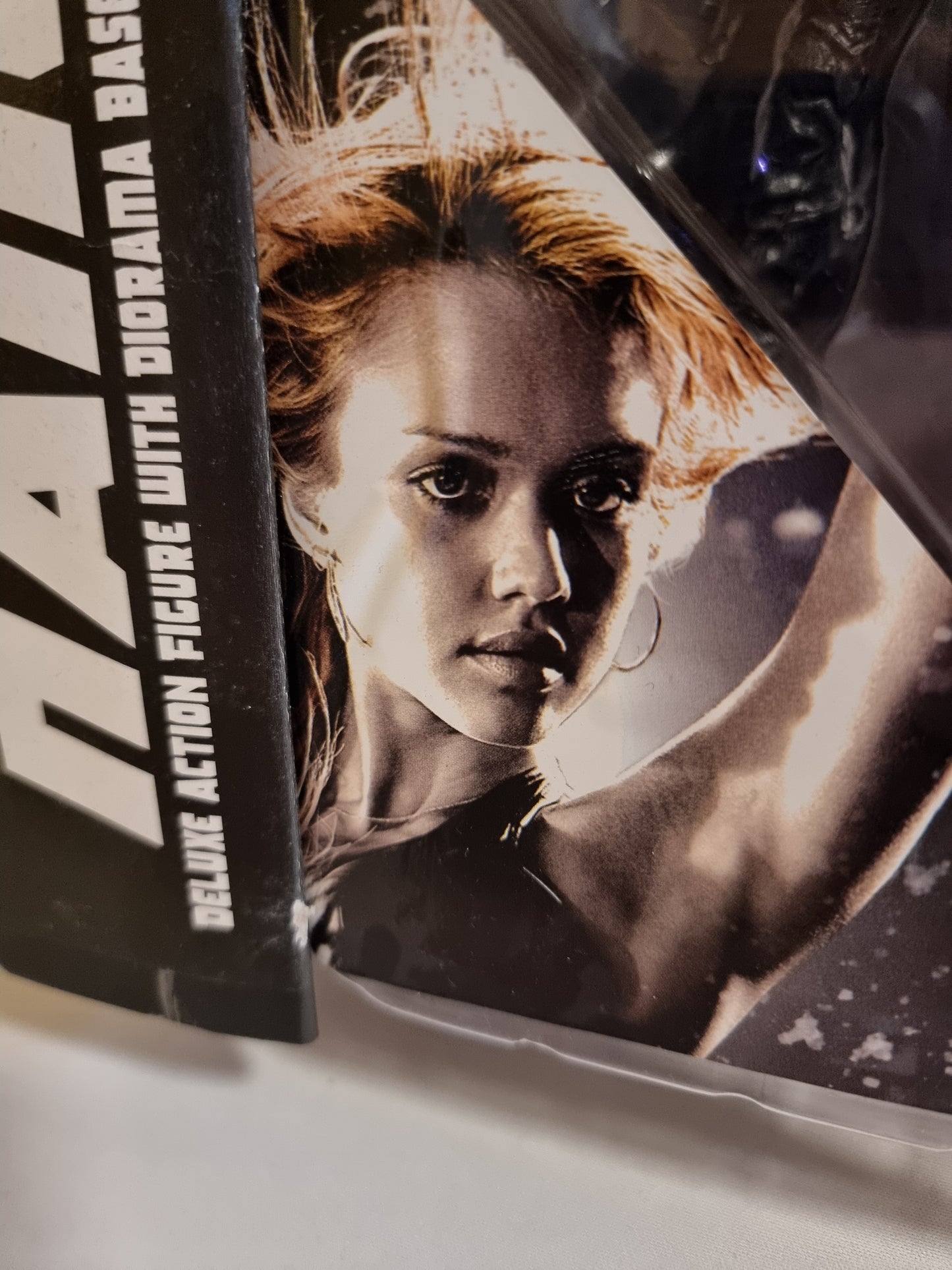 Sin City Deluxe Action Figure with Diorama Base and Accessories