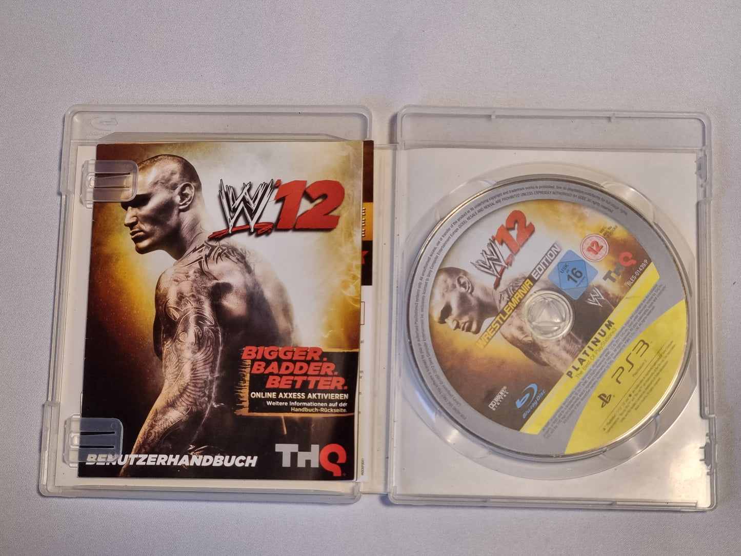 WWE 12